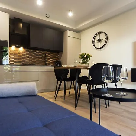 Апартаменты Invest Centrum Park 14