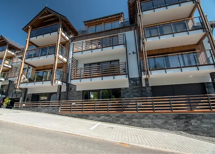 Invest Centrum Park 14 Шклярска-Поремба