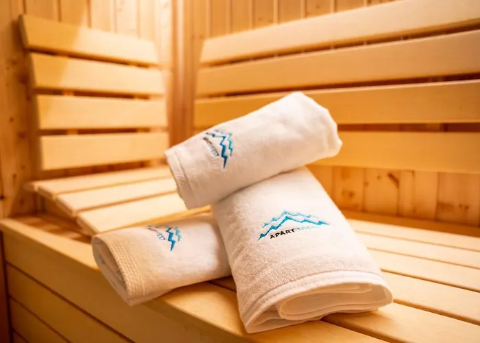 Invest Centrum Park 14 * Шклярска-Поремба